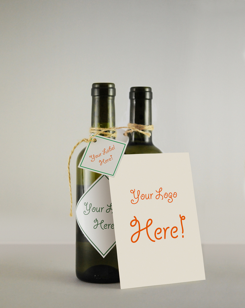 A free wine bottle and greeting card mockup