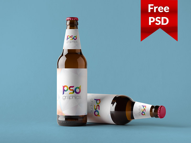 Free Clear Glass Bottle Mockup Psd