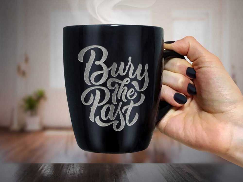 free coffee mug photo mockup psd2 40 Mockups de Caneca e Copo de Papel Grátis