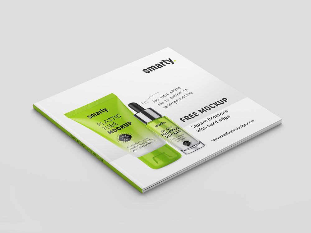 A free square brochure mockup set