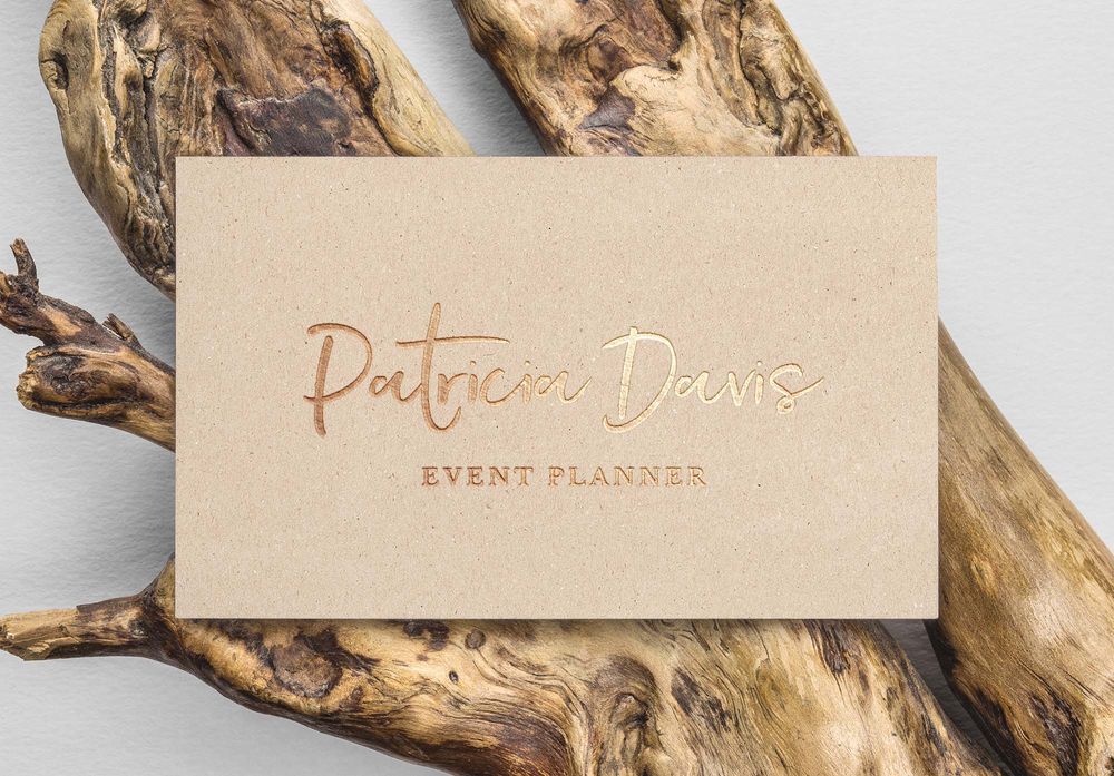 A free gold foil business card mockup