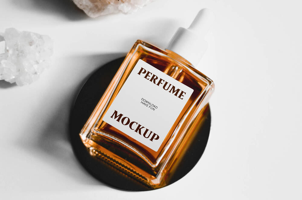 A free perfume flacon mockup