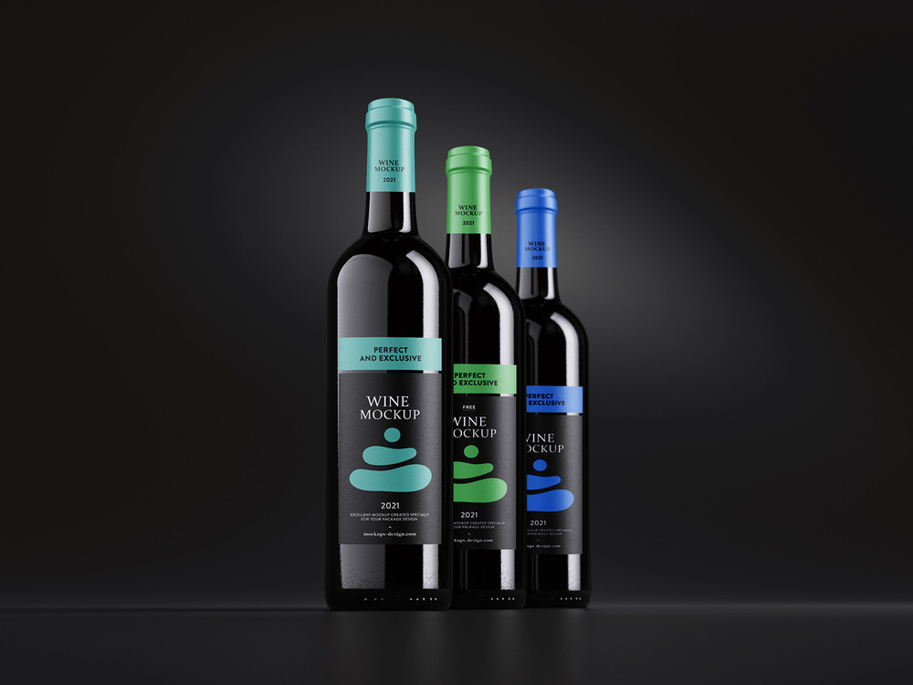 A free set of wine bottle mockups